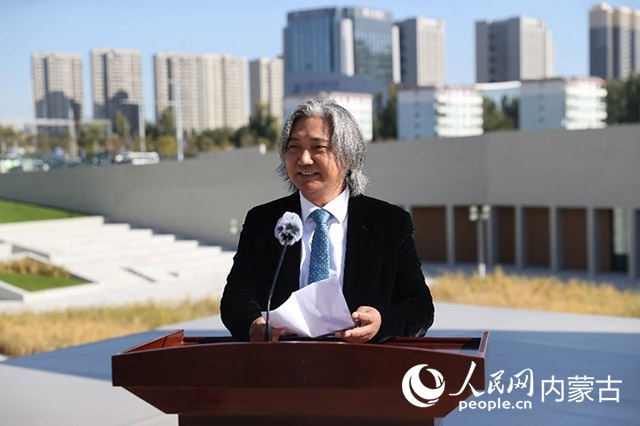 全國政協(xié)副秘書長、民盟中央專職副主席、中國美術(shù)館館長、中國城市雕塑家協(xié)會主席吳為山開幕致辭。王劭凱攝