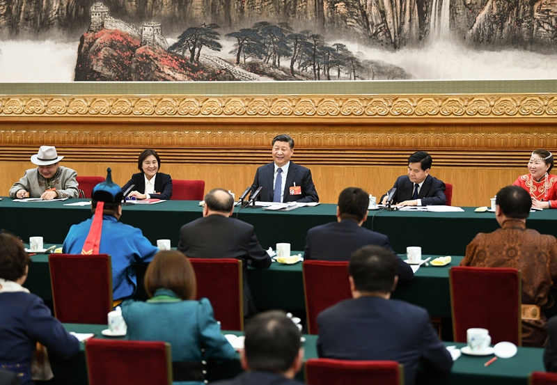 2019年3月5日，習(xí)近平總書記參加十三屆全國(guó)人大二次會(huì)議內(nèi)蒙古代表團(tuán)的審議。