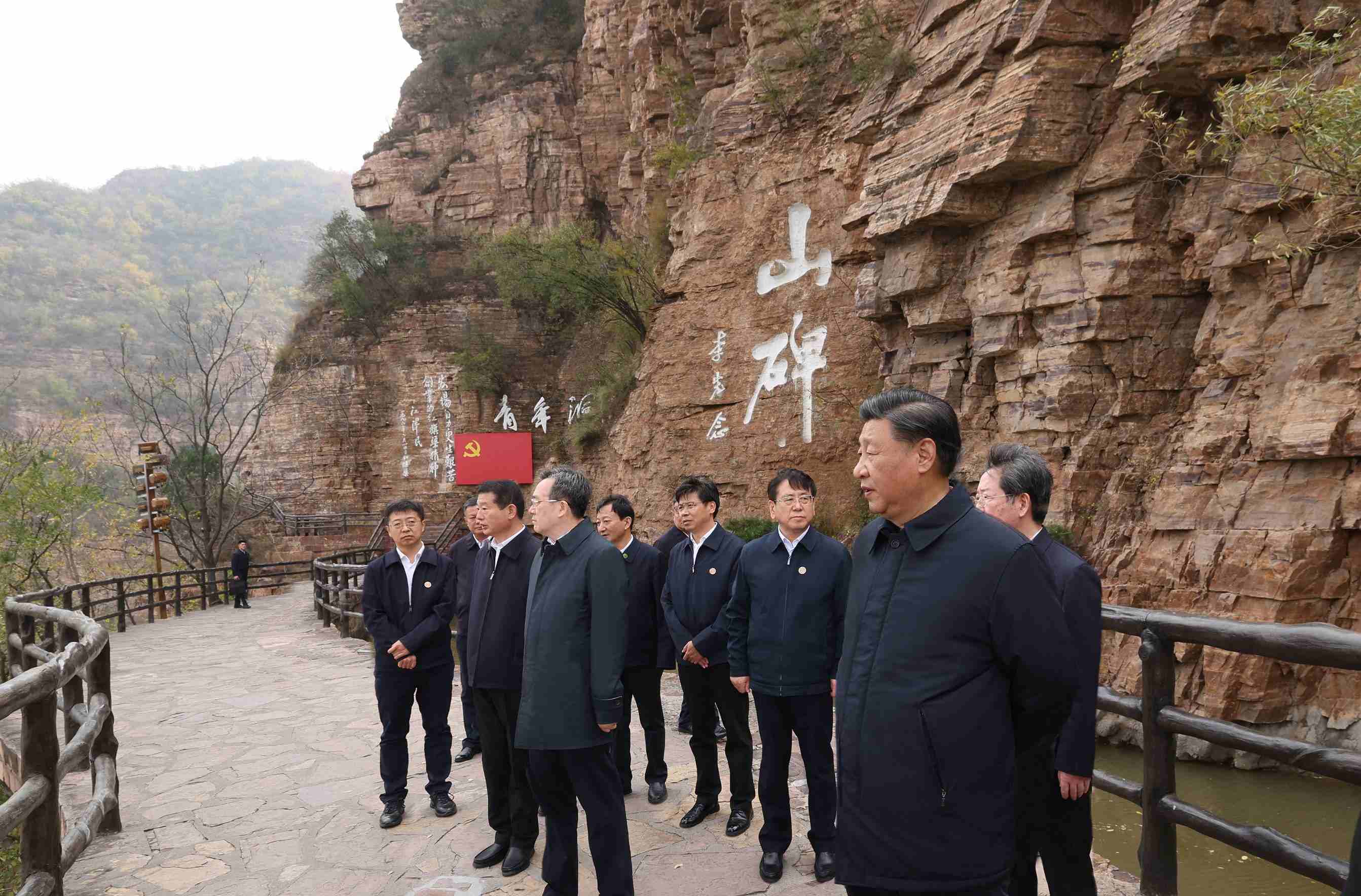 2022年10月28日，習(xí)近平總書記在河南安陽林州市紅旗渠青年洞考察。
