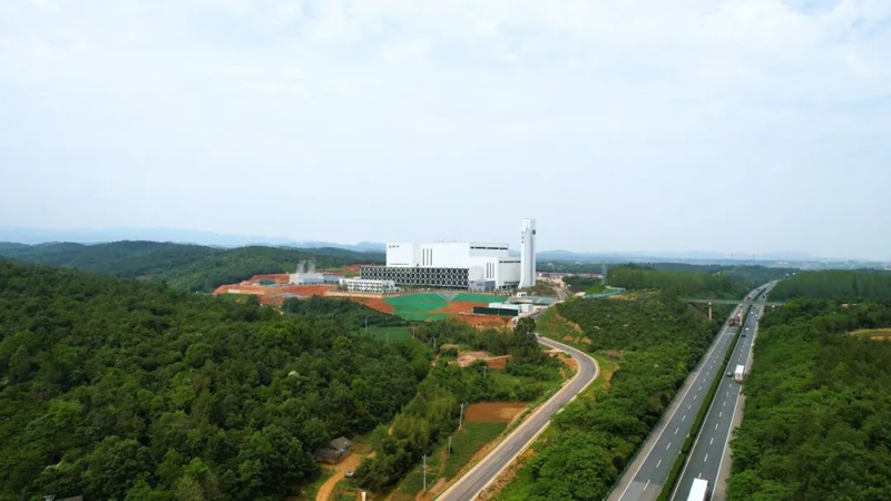 湖北省宜昌市生活垃圾發(fā)電特許經(jīng)營(yíng)項(xiàng)目。陳臣攝