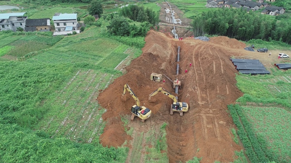 潛江—韶關輸氣管道廣西支干線建設現(xiàn)場。唐瑋峰攝