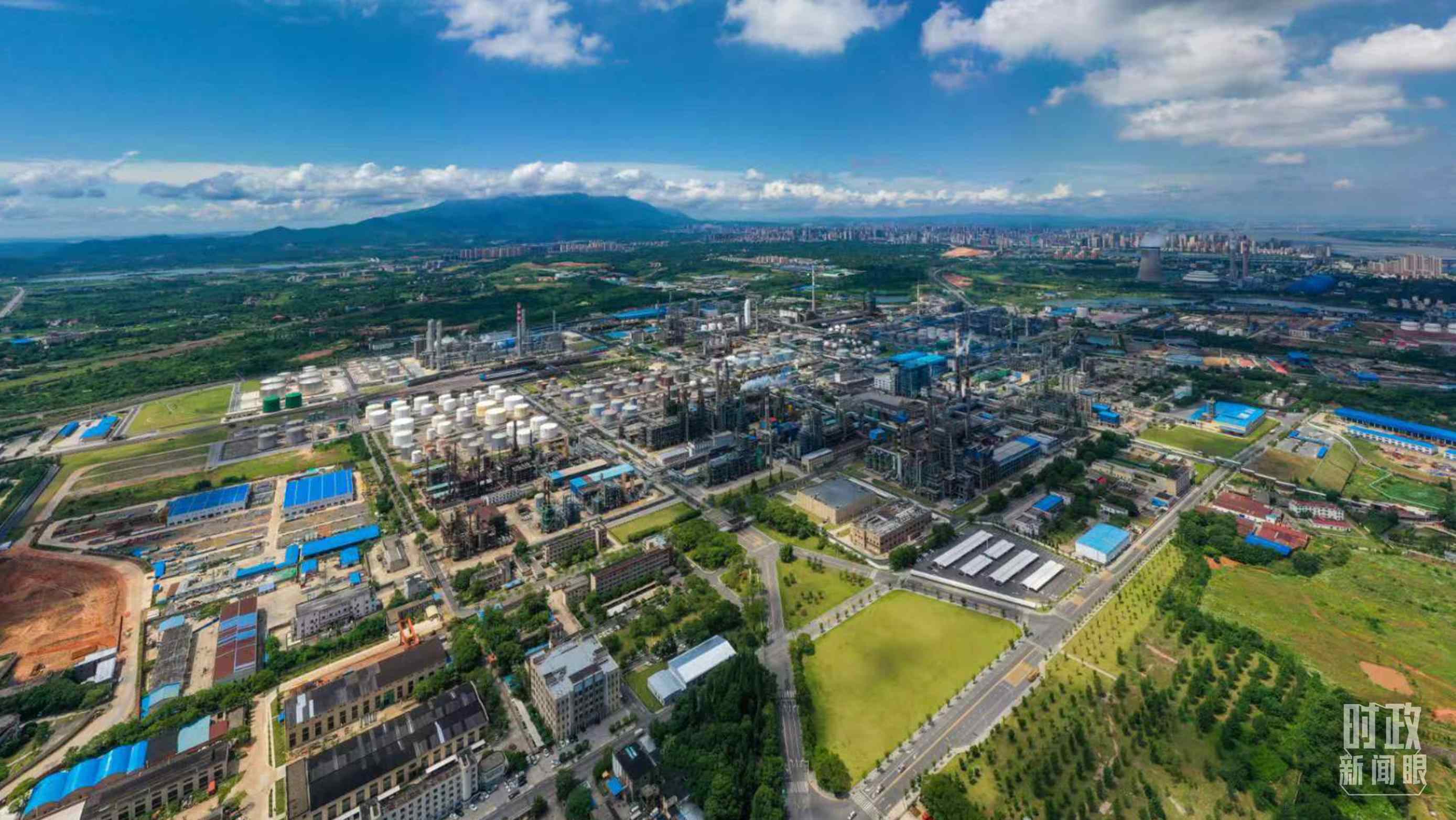 △中國石化九江分公司。（總臺記者劉陽拍攝）
