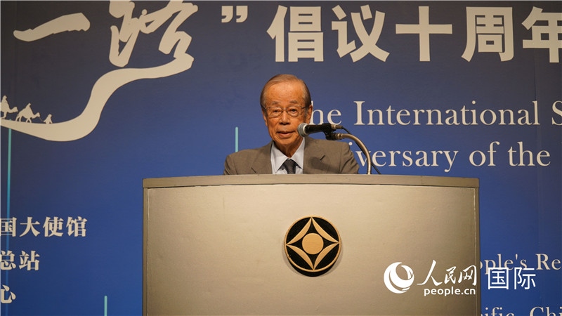 日本前首相福田康夫致辭。人民網(wǎng) 蔣曉辰攝