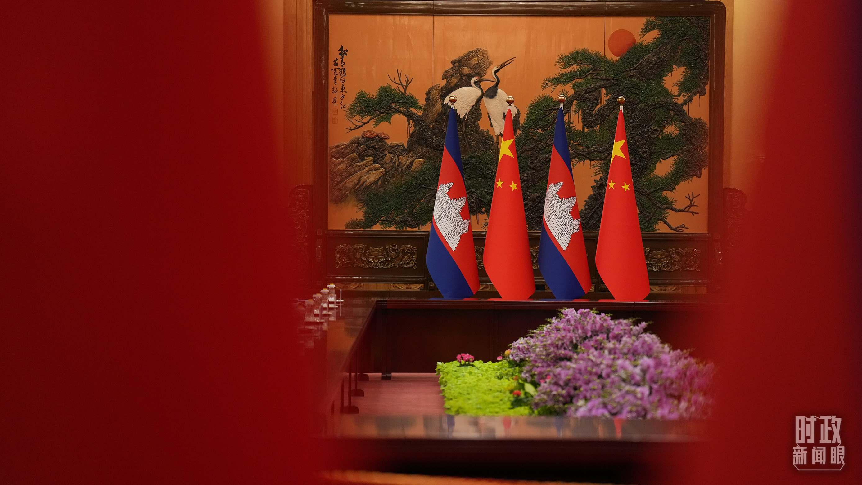 △人民大會堂，中柬兩國領(lǐng)導(dǎo)人會見現(xiàn)場。（總臺國廣記者李晉拍攝）