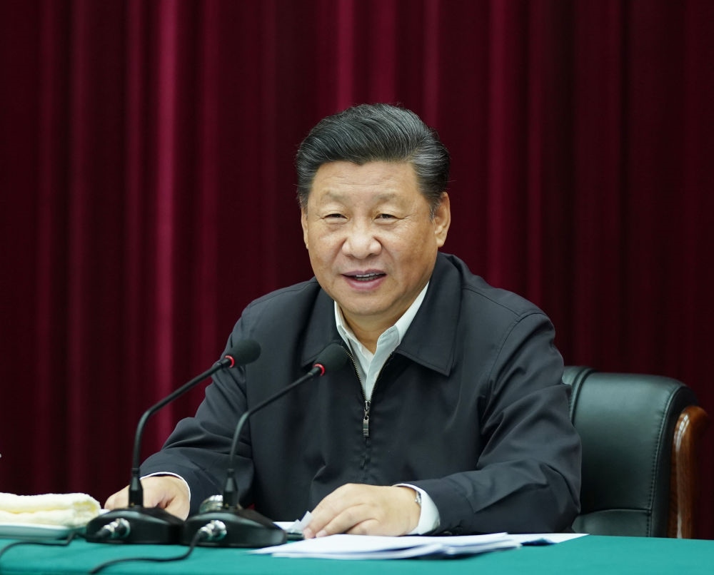 2019年9月18日上午，中共中央總書記、國家主席、中央軍委主席習(xí)近平在鄭州主持召開黃河流域生態(tài)保護(hù)和高質(zhì)量發(fā)展座談會并發(fā)表重要講話。新華社記者 謝環(huán)馳 攝