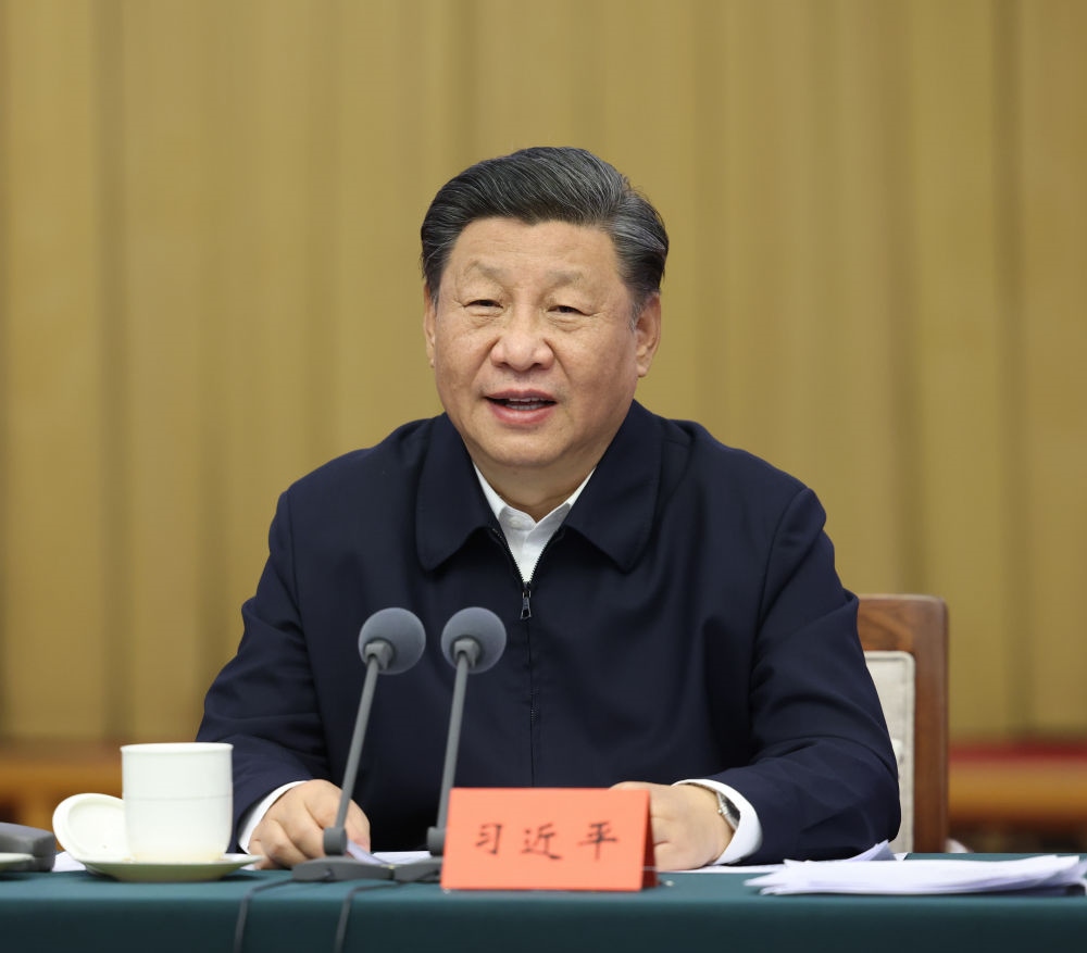 2021年10月22日下午，中共中央總書記、國家主席、中央軍委主席習(xí)近平在山東省濟(jì)南市主持召開深入推動黃河流域生態(tài)保護(hù)和高質(zhì)量發(fā)展座談會并發(fā)表重要講話。新華社記者 謝環(huán)馳 攝