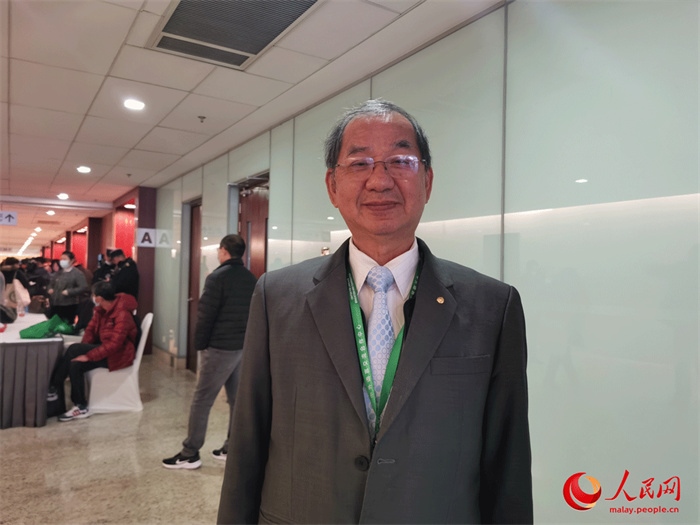 2.馬來西亞漢文化中心主席吳恒燦在北京出席世界中文大會(huì)。人民網(wǎng) 楊春燕攝