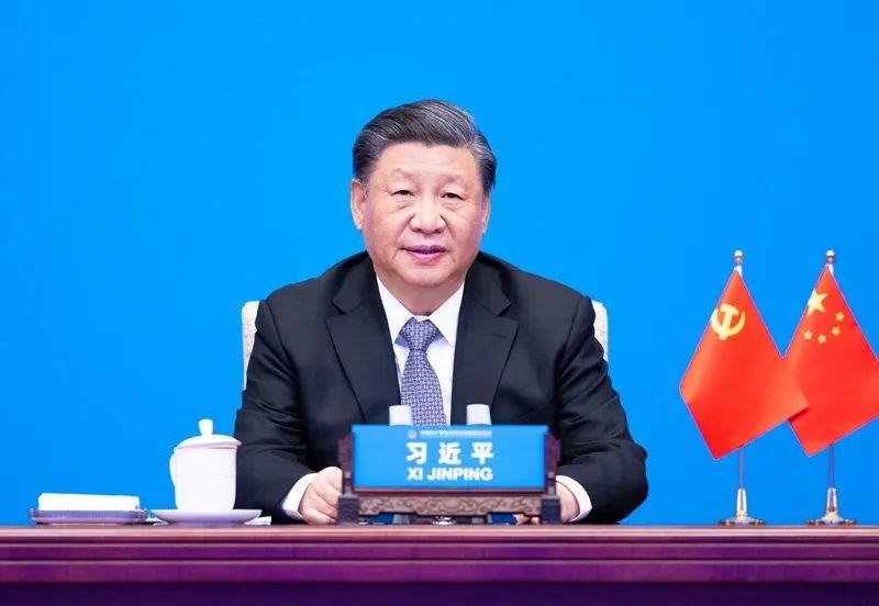 3月15日，習(xí)近平總書記在北京出席中國共產(chǎn)黨與世界政黨高層對話會并發(fā)表題為《攜手同行現(xiàn)代化之路》的主旨講話。
