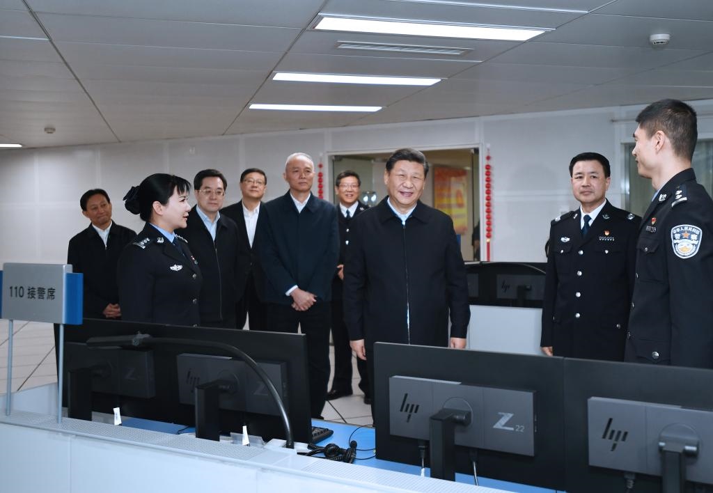2019年2月1日上午，習(xí)近平總書記在北京市公安局看望慰問公安民警，并向全國廣大公安民警拜年。新華社記者 謝環(huán)馳 攝