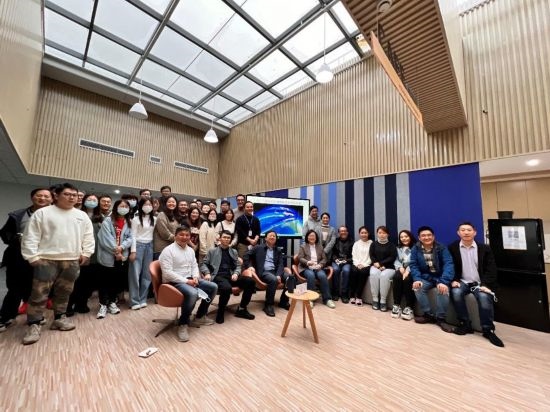 團隊歷史照片。（中國科學院上海光學精密機械研究所供圖）