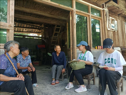 △ 2022年7月，華中師范大學生命科學學院鄉(xiāng)村振興之旅暑期實踐隊赴湖北省恩施市宣恩縣長潭河侗族鄉(xiāng)開展“生態(tài)文明助力鄉(xiāng)村振興”暑期社會實踐活動。