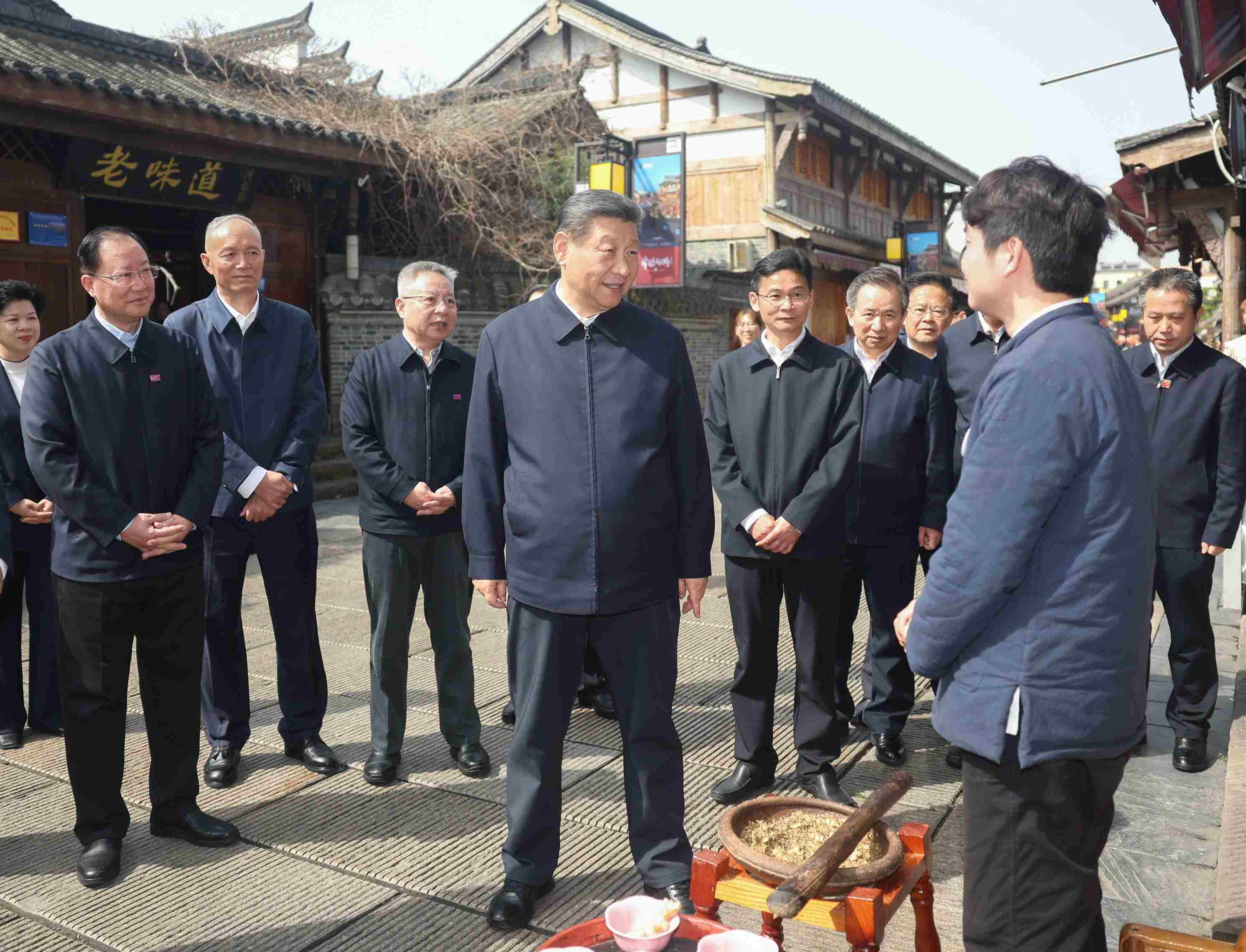 △ 2024年3月19日，習(xí)近平總書記在湖南常德河街考察。