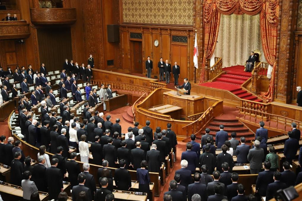 這是1月26日在日本東京拍攝的日本第213屆國會(huì)開幕式現(xiàn)場。新華社記者姜俏梅攝