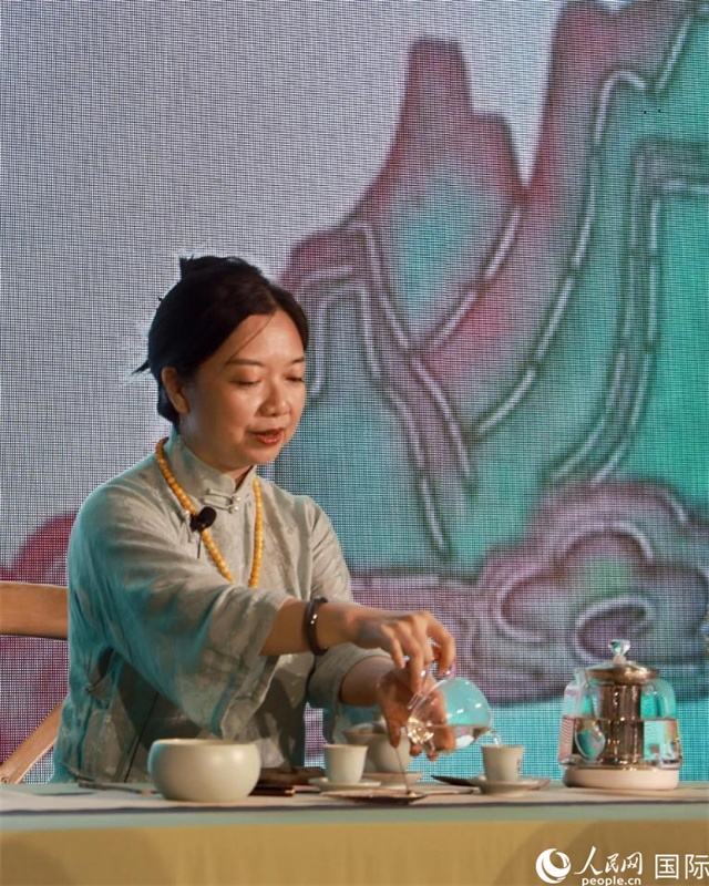 茶藝展示。人民網(wǎng)記者 管克江攝