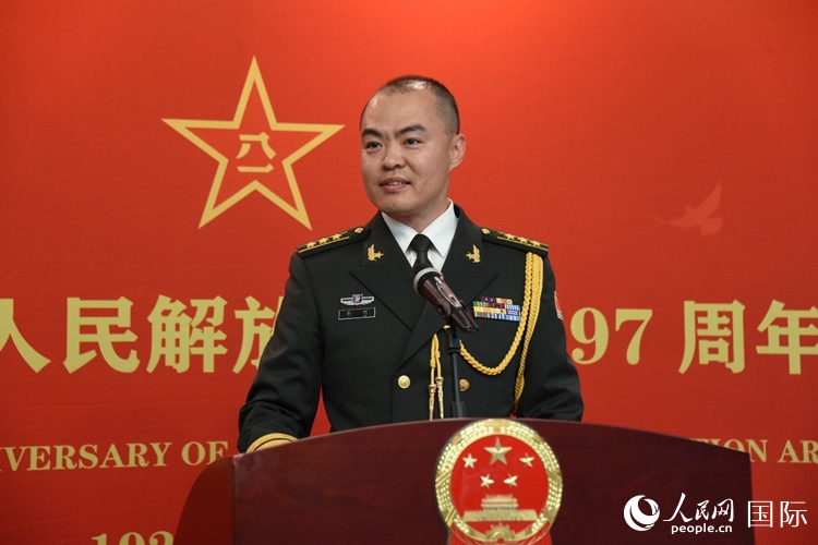 中國駐瑞典大使館副武官李珂致辭。人民網(wǎng)記者 殷淼攝