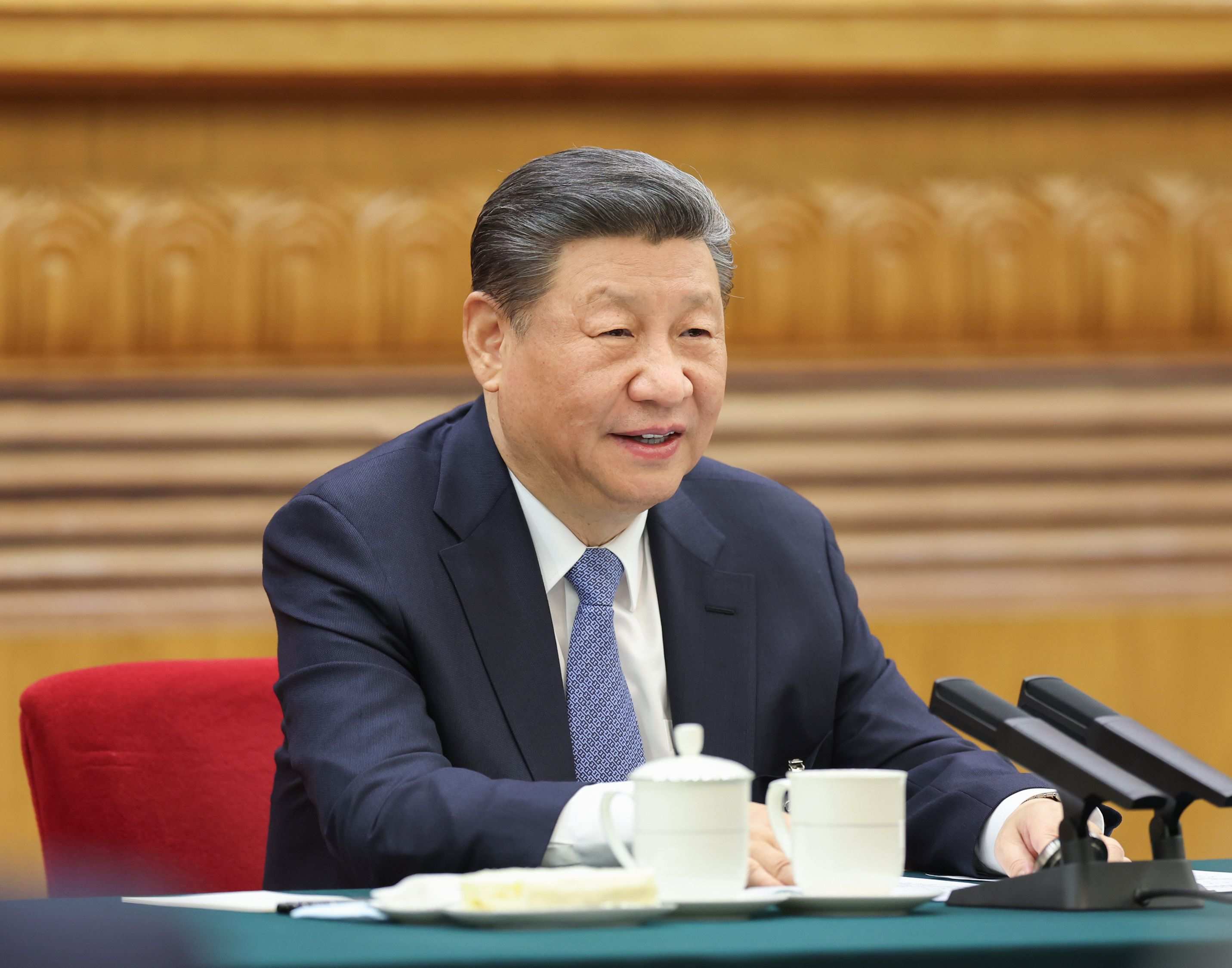 △ 2024年3月5日，中共中央總書記、國家主席、中央軍委主席習近平參加他所在的十四屆全國人大二次會議江蘇代表團審議。