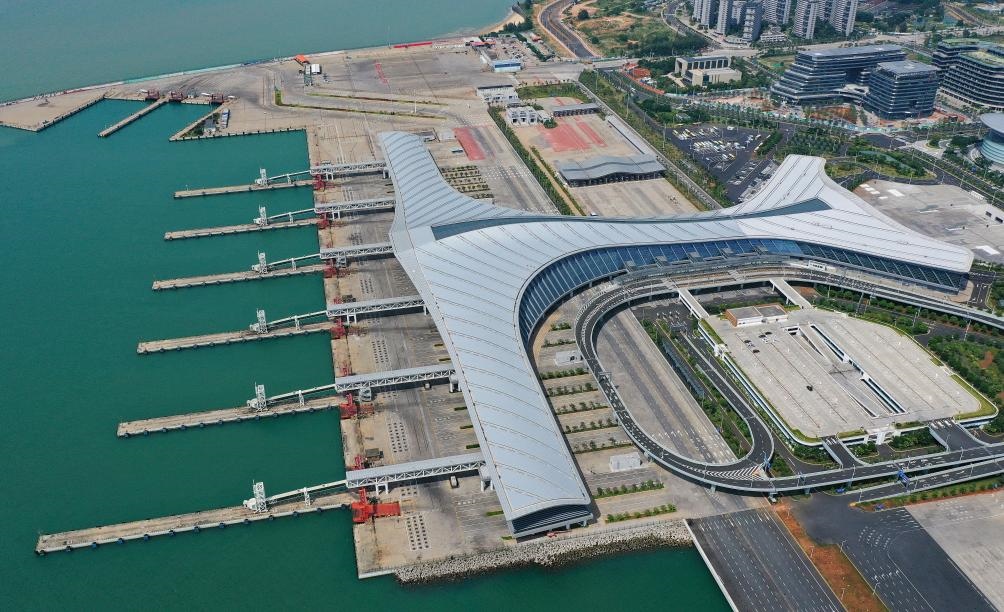 這是已經(jīng)停航的海口新海港（9月4日攝，無人機(jī)照片）。新華社記者 郭程 攝