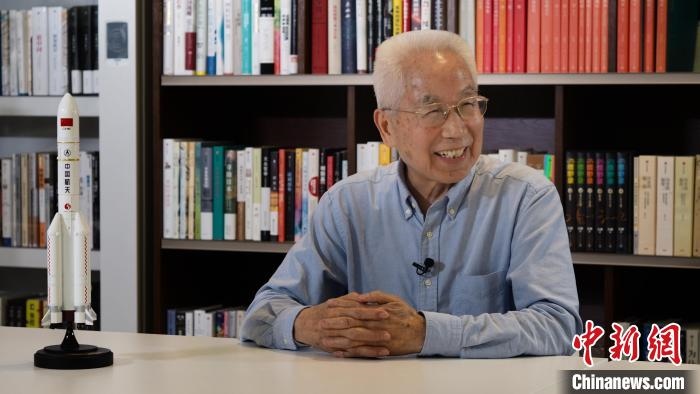 中國工程院院士龍樂豪。(中國運(yùn)載火箭技術(shù)研究院供圖)