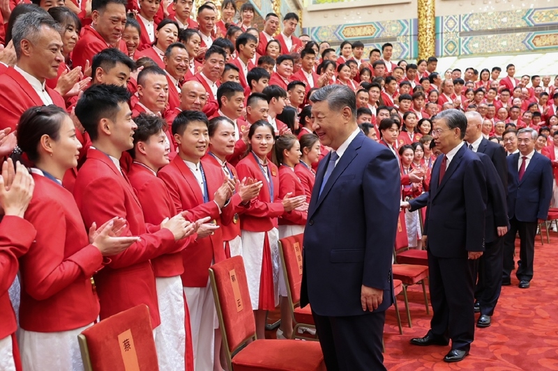 2024年8月20日，習(xí)近平總書記在人民大會堂接見第33屆夏季奧林匹克運動會中國體育代表團(tuán)全體成員。