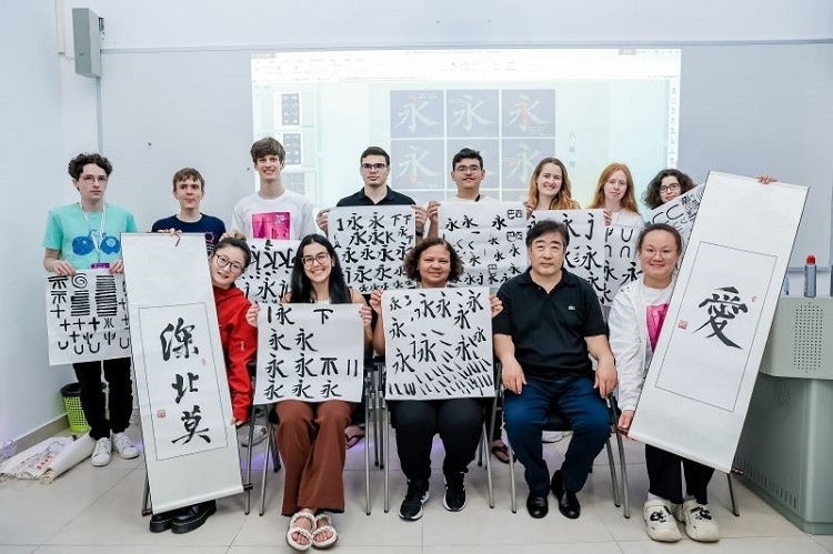 深北莫舉行文化交流活動(dòng)。深北莫供圖