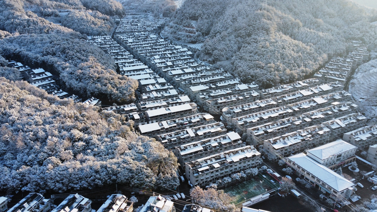 慶元縣濛洲街道同濟新村，雪后初霽。慶元縣融媒體中心 供圖