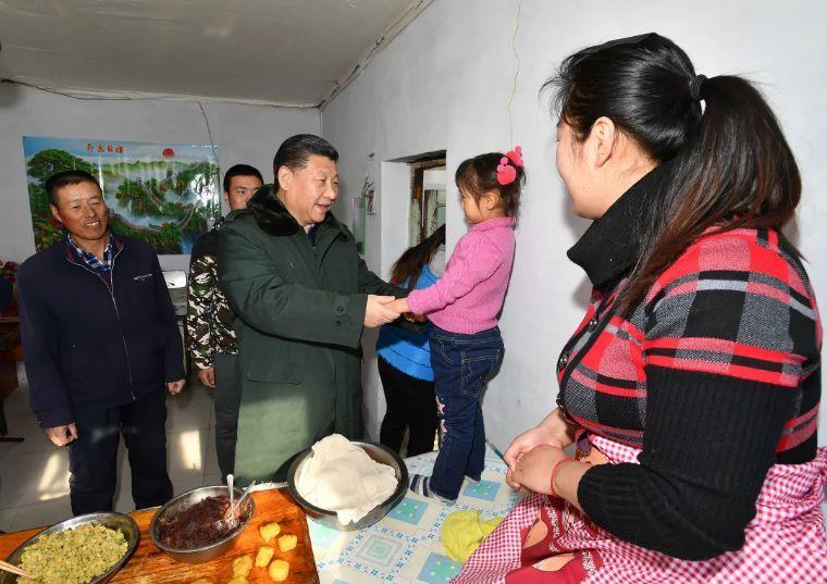 2017年1月24日，習(xí)近平總書記在河北張家口張北縣德勝村看望慰問。