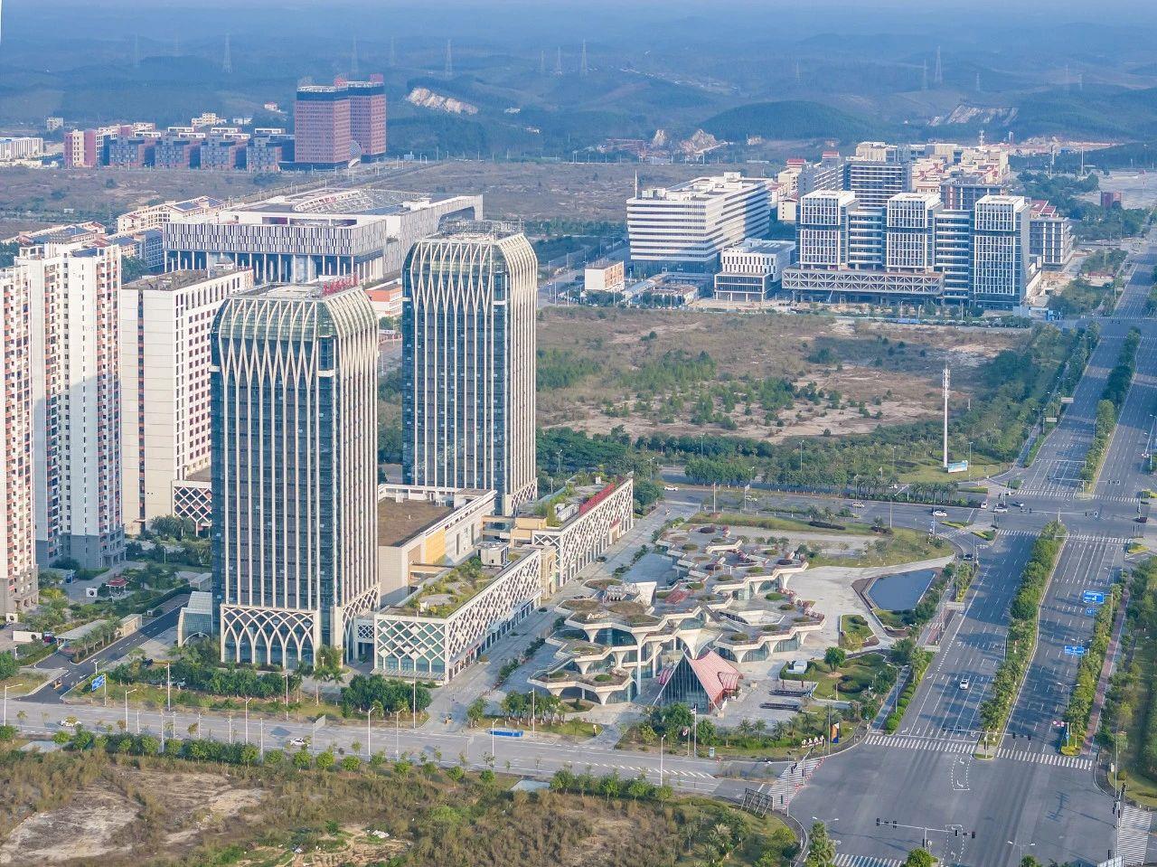 2023年11月，廣西欽州，航拍中國—馬來西亞欽州產(chǎn)業(yè)園區(qū)。